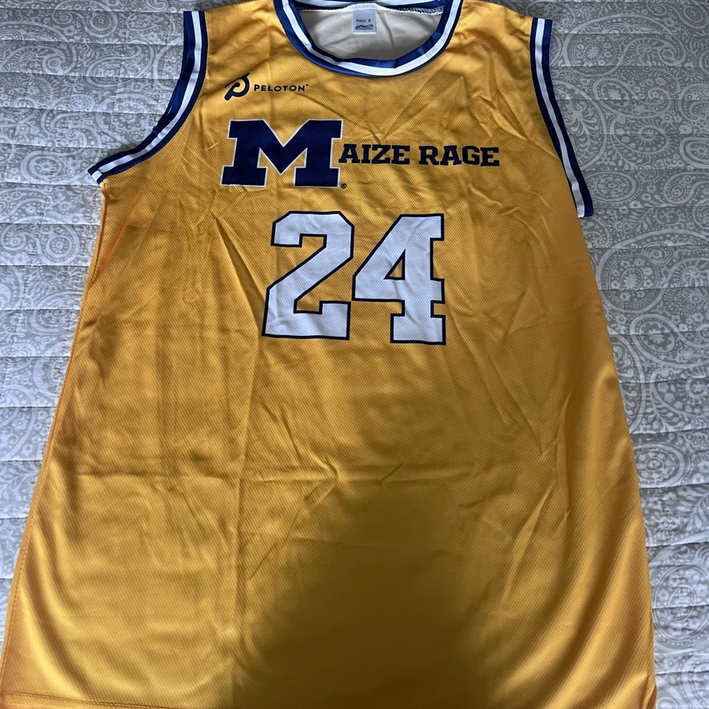 Michigan basketball jersey